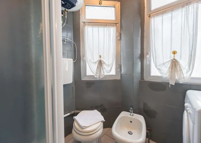 Fegi - Citta Studi, Besta, Politecnico, Istituto Dei Tumori