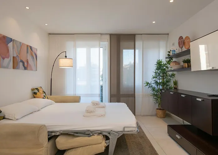 Ihost - Tito Livio 20 * Milán