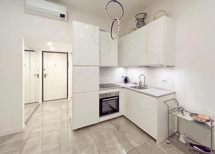 Casa Alberto Da Giussano, Elegante Bilocale In Centro Con Balcone Sul Parco *