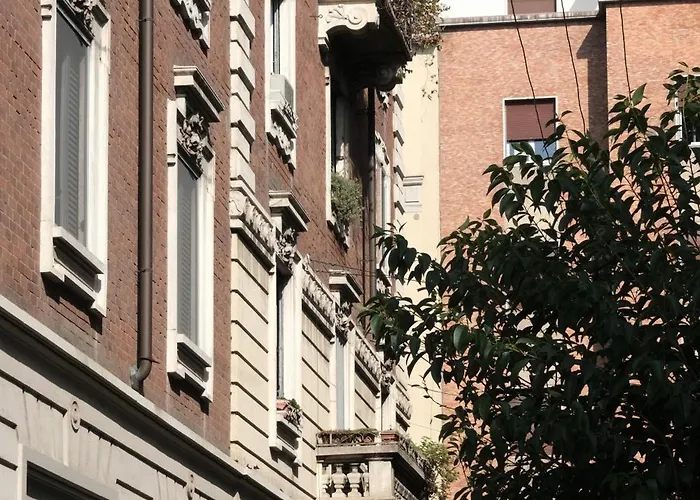 Апартаменты Comecasa Grazioso Loft In Crocetta Near Mangiagalli Милан