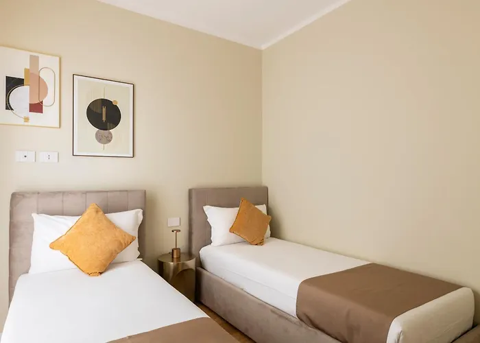 Heart Sforza Duomo * ميلان