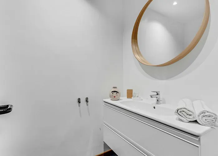 Ven54 -loreto - Duomo- Modern - - Bright *