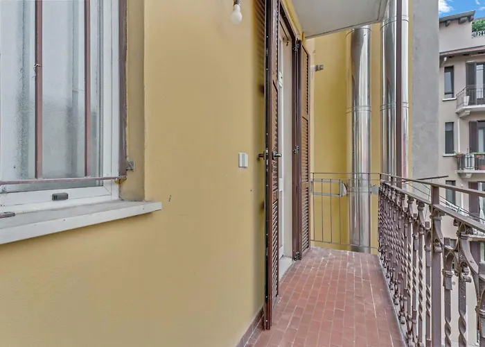 Apartman Ven54 -loreto - Duomo- Modern - - Bright Milánó