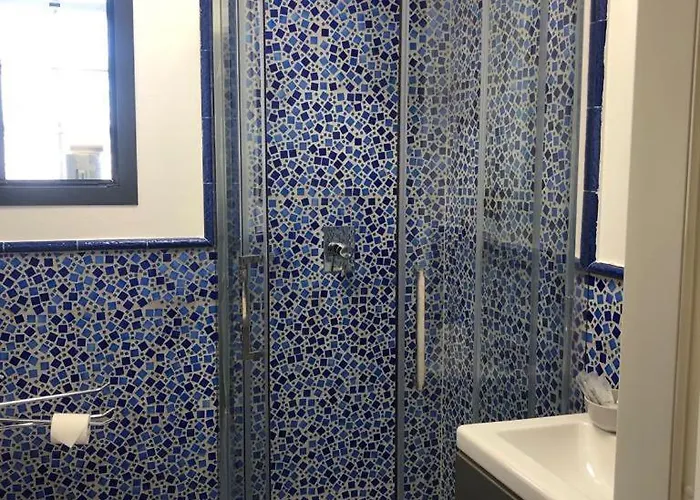 Camilla Easy Metro 4 3*