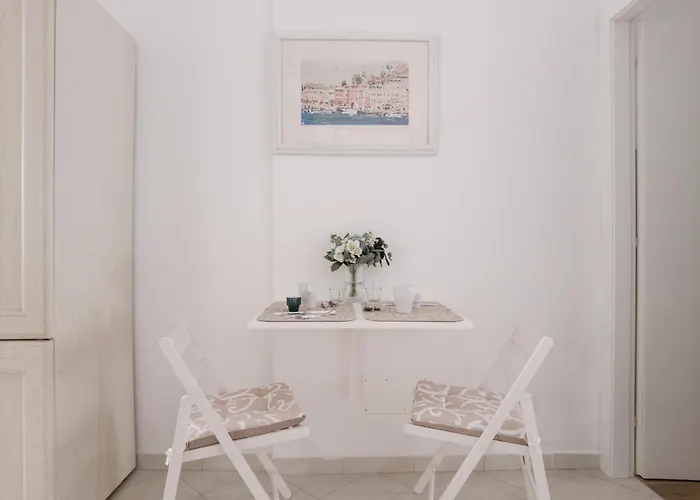 Nicole's Appartament-a 15 Min Dal Duomo Appartement *