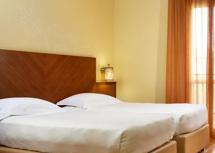 Mediterraneo Hotel 4*