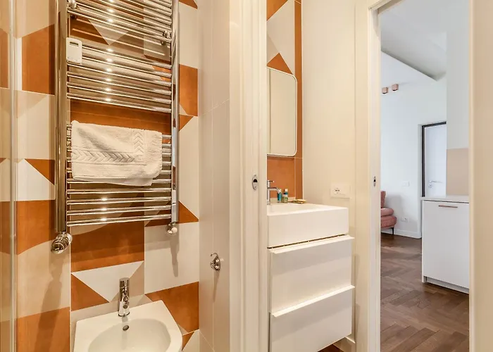 Domusmi Cybo-2 公寓