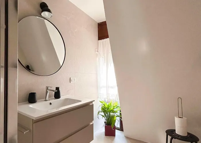 Easy Isola, For An Easy * Μιλάνο