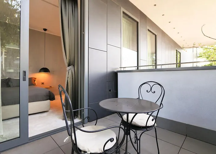 아파트 Luxury In Bosco Verticale Isola 밀라노