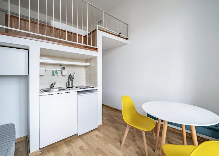 Guesthost - Magenta Long Let Apts Milano