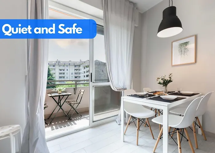 The House - Private Parking And Balcony *