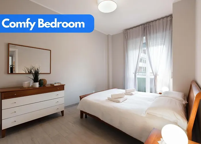 The House - Private Parking And Balcony 아파트 밀라노