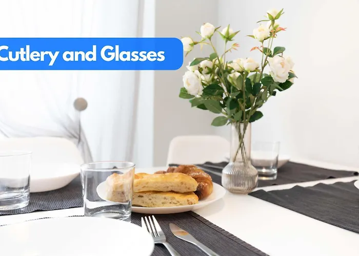 The House - Private Parking And Balcony * Milano