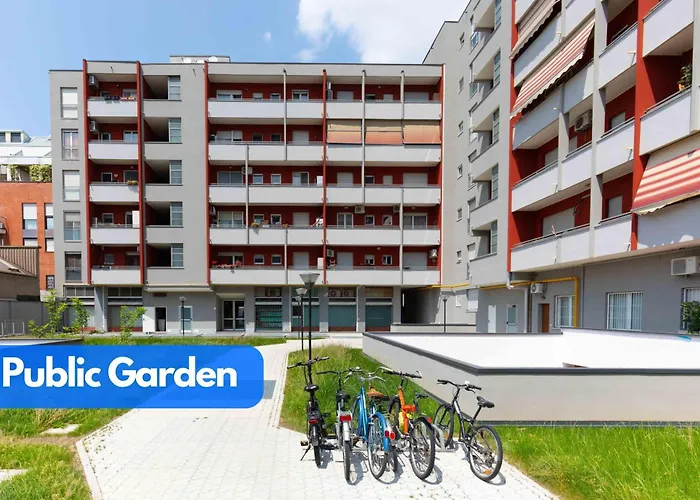 The House - Private Parking And Balcony Appartamento