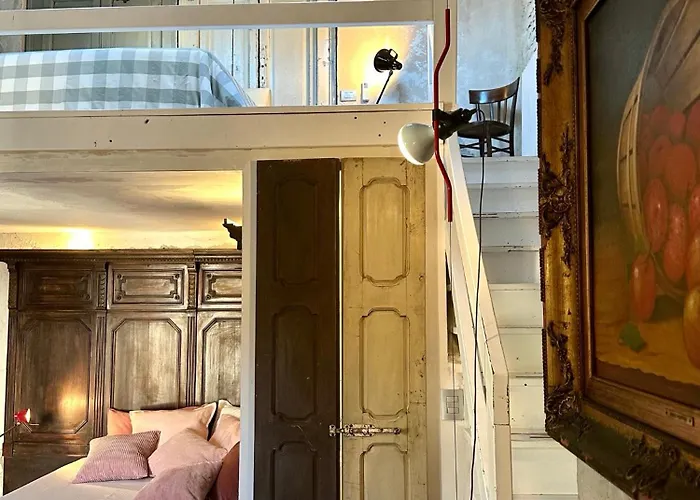 Charming And Design Attic Loft In Coolest Area Navigli Ticinese * 밀라노