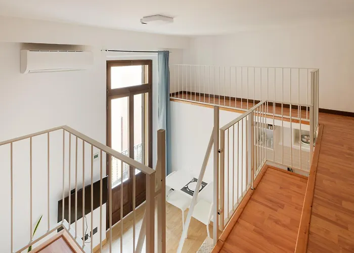 Guesthost - Magenta Long Let Apts * Milão