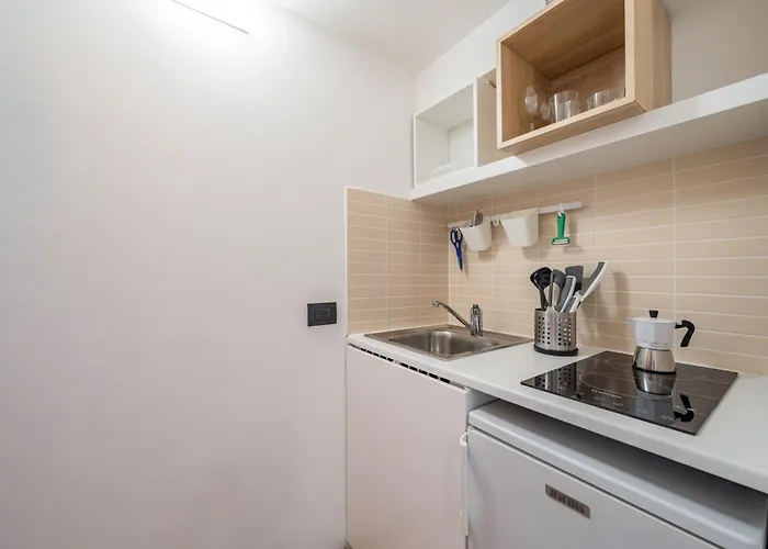 Guesthost - Magenta Long Let Apts Apartamento Milão