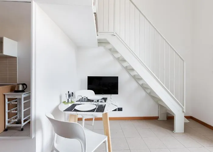 Apartamento Guesthost - Magenta Long Let Apts *