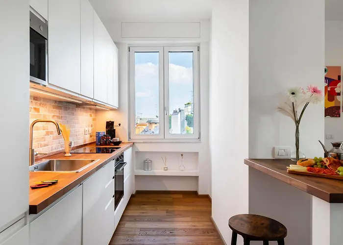 Luxury In Quadrilatero Della Moda - Brera Moscova Duomo Apartment