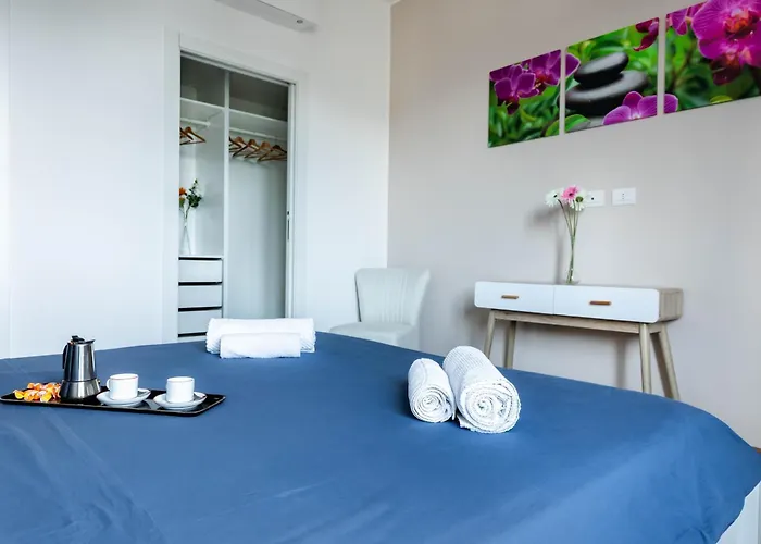 Luxury In Quadrilatero Della Moda - Brera Moscova Duomo Apartment