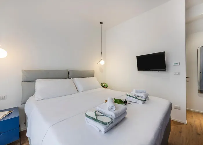 Giambellino, 128 - Al Giambellino, Ampio E Comodo Mediolan