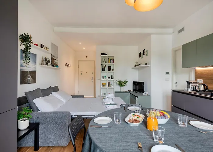 Giambellino, 128 - Al Giambellino, Ampio E Comodo Apartament