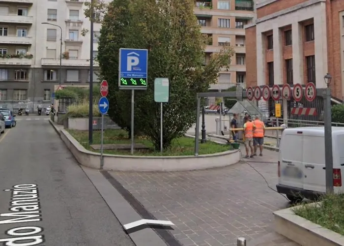 Open Space In Porta Venezia *