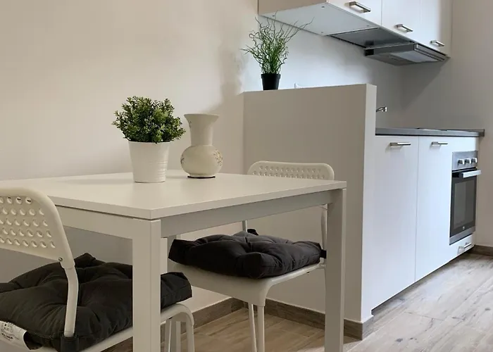 Apartament Housitalia *