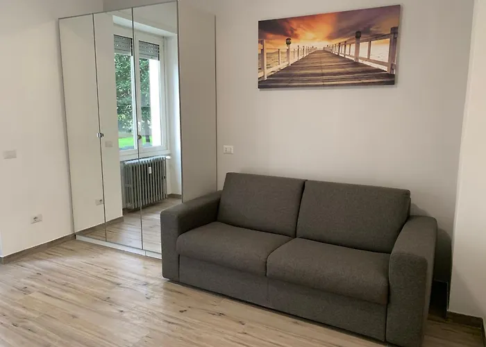 Housitalia Apartament Mediolan