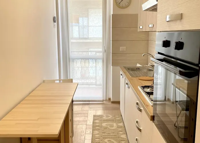 Apartment Faenza 18, A Cozy Mailand