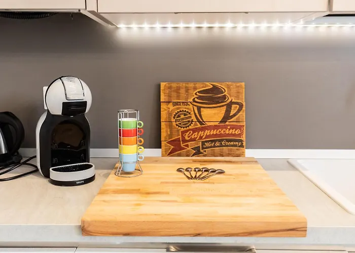 Bellarmino 21 * Mediolan