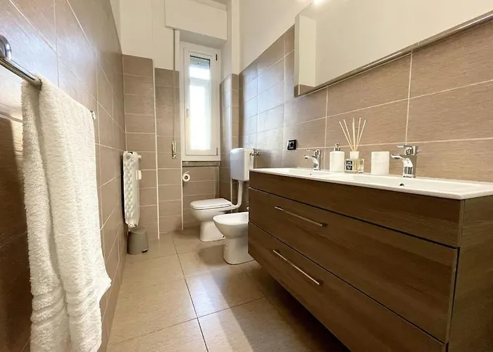 Amazing Flat With Terrace דירה