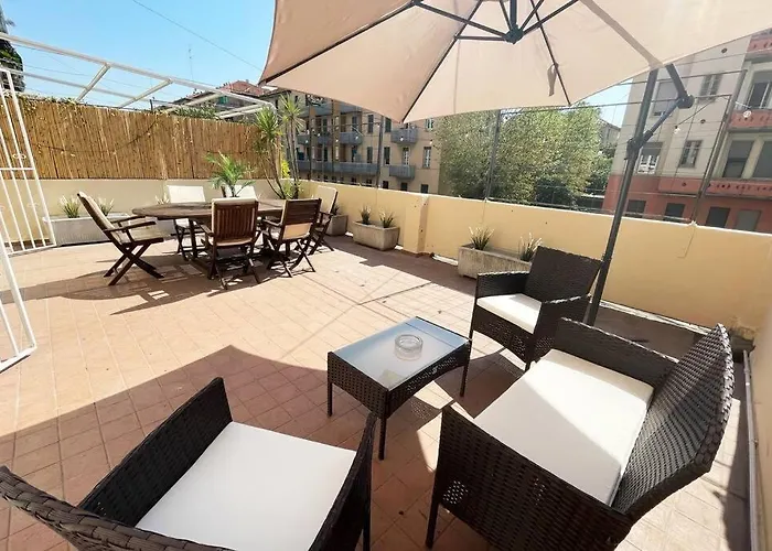 דירה Amazing Flat With Terrace *