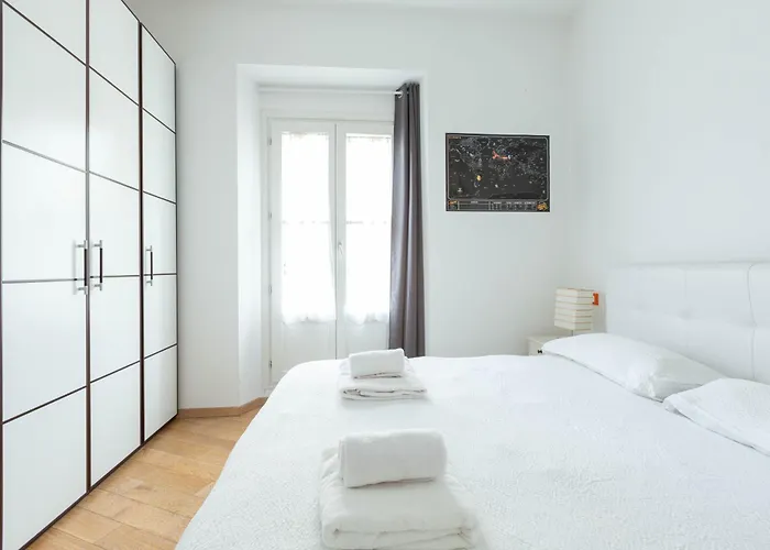 Easytopstay - Porta Romana Comfy 公寓