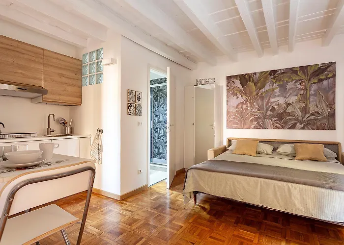 Porta Ticinese - Navigli