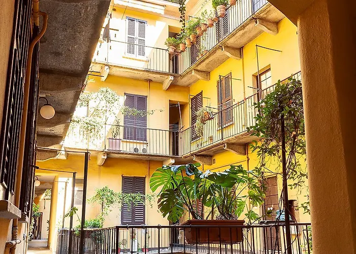 Porta Ticinese - Navigli 아파트