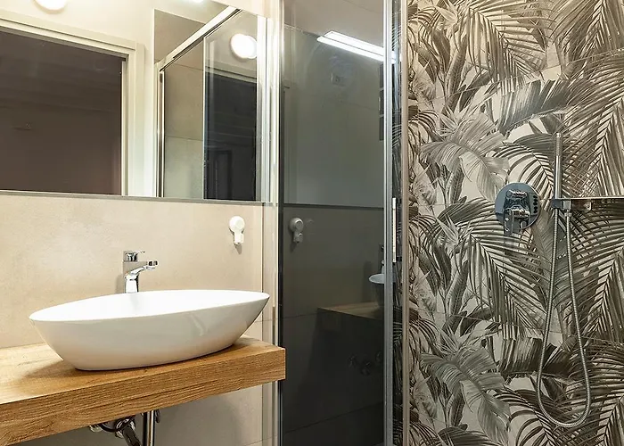 Porta Ticinese - Navigli *