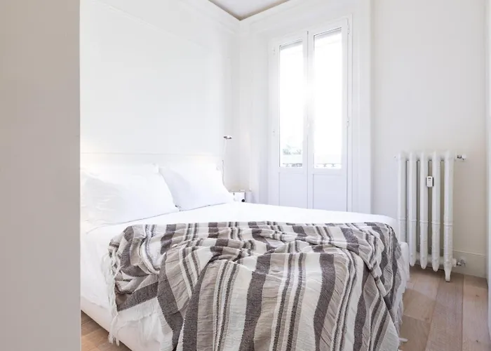 With Balcony - Collection Apartman