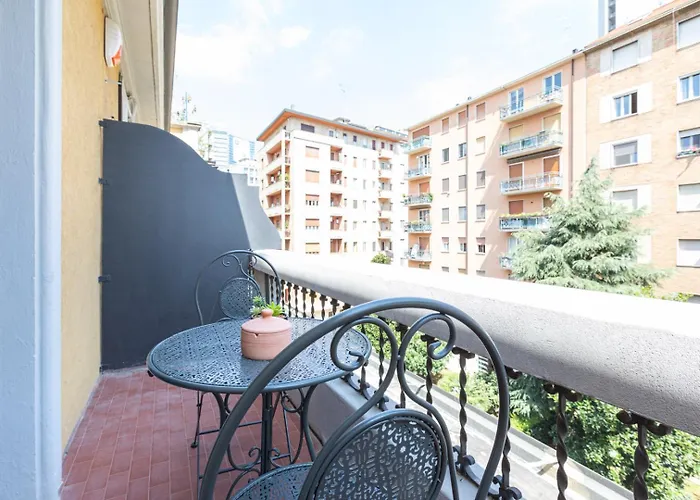 With Balcony - Collection * Milánó