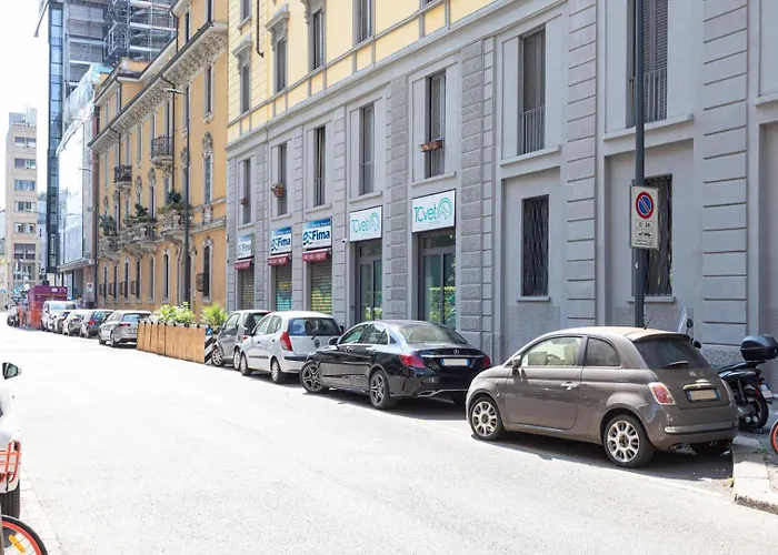 With Balcony - Collection Milánó