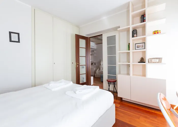 Easytopstay - Cosy Close To Navigli Apartment Mailand