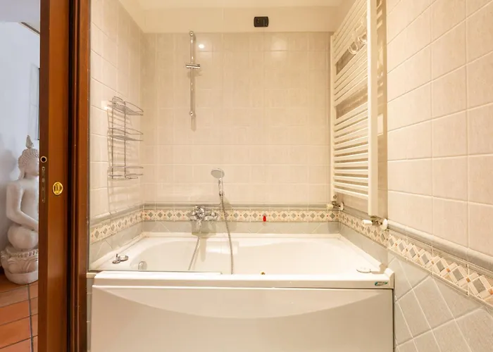 Lejlighed Easytopstay - Cosy Close To Navigli Milano