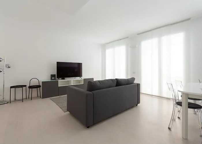 Apartman Easytopstay - Porta Nuova Bright And Roomy Flat Milánó