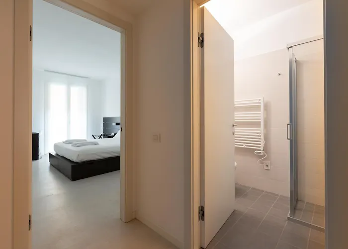 Easytopstay - Porta Nuova Bright And Roomy Flat Milánó