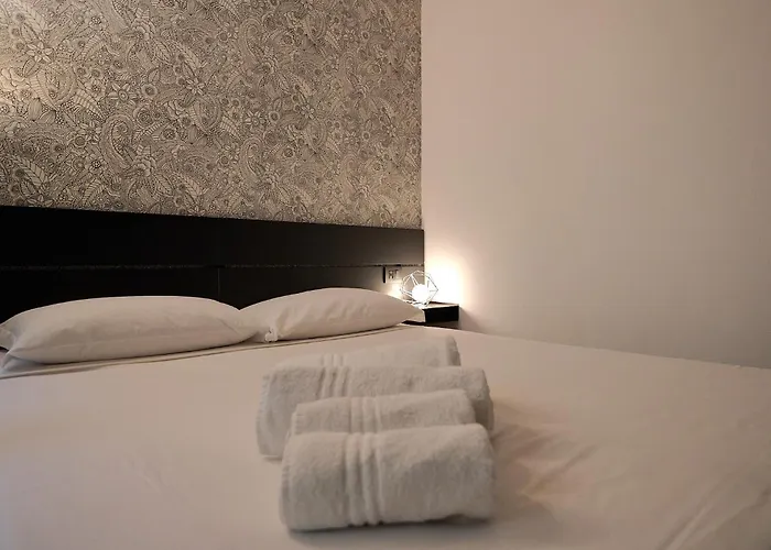 Lägenhet Xenia - Cozy Near Duomo - Porta Romana