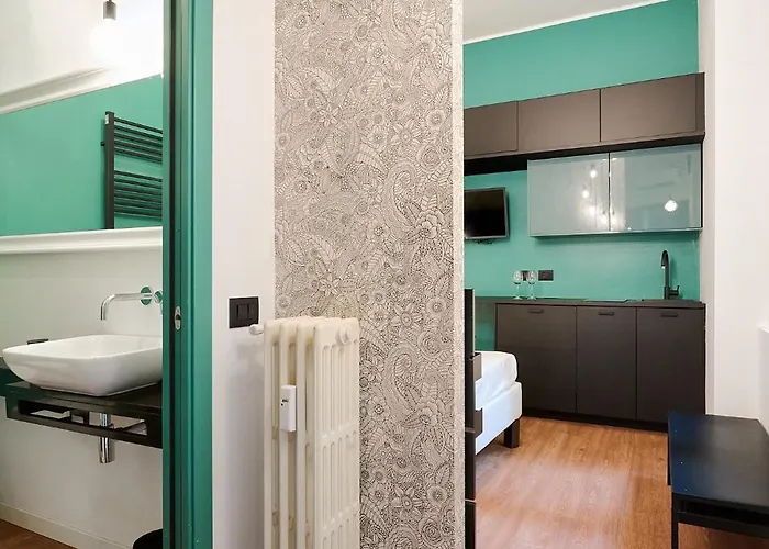 Xenia - Cozy Near Duomo - Porta Romana شقة ميلان