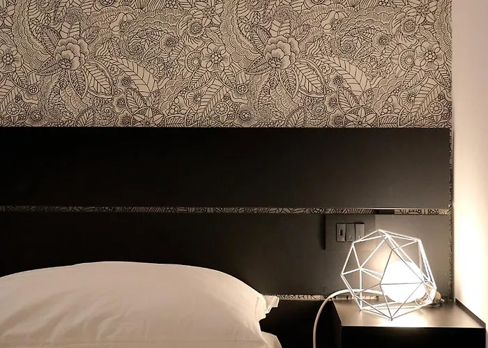 Xenia - Cozy Near Duomo - Porta Romana * ميلان