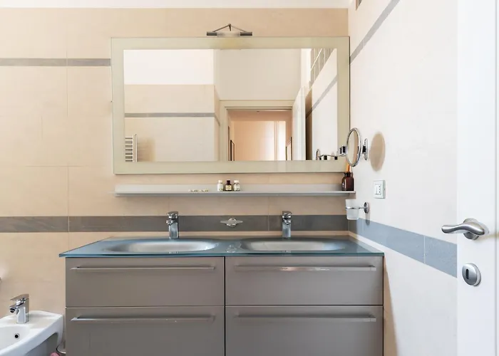 아파트 Quadrilocale Navigli *