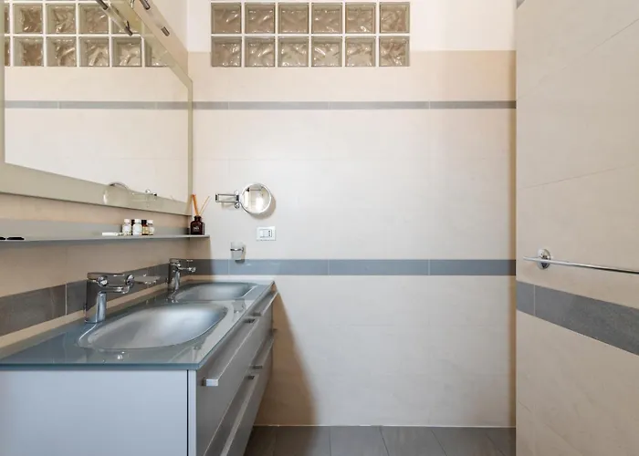 Quadrilocale Navigli 밀라노