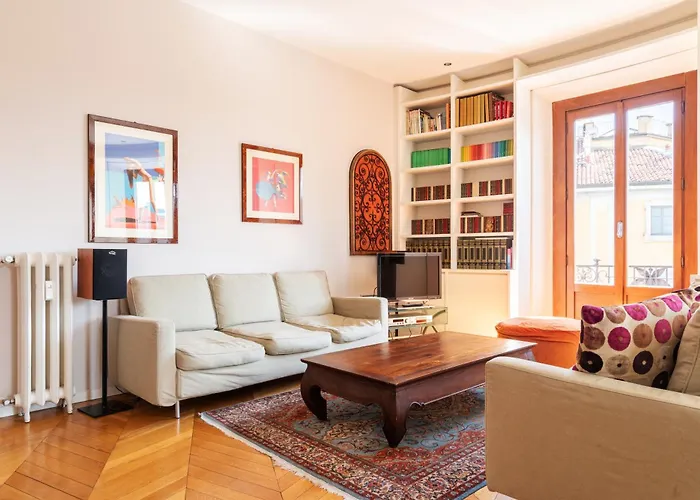 Quadrilocale Navigli 아파트 *